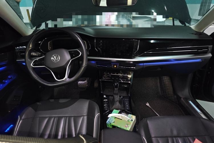 Used Volkswagen Passat New Energy 2022 430 PHEV Hybrid Luxury Edition Center Console