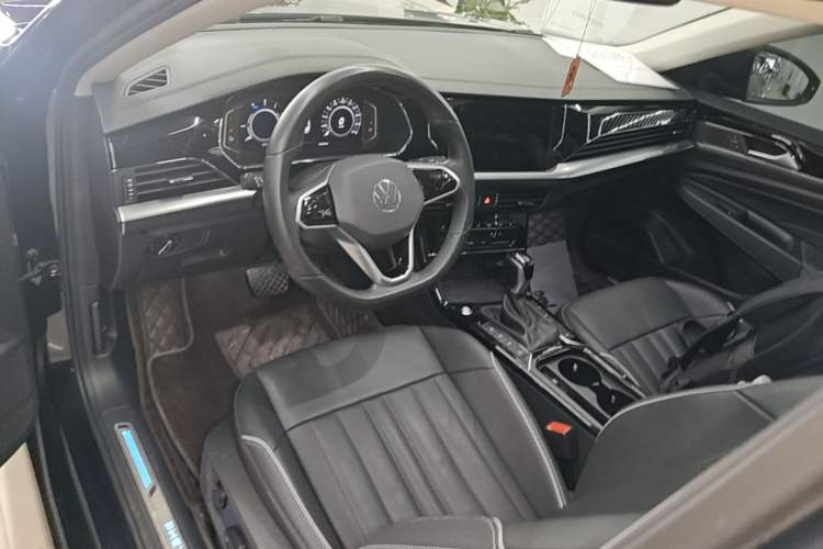 Used Volkswagen Passat New Energy 2022 Revised Version 430 PHEV Hybrid Elite Edition Center Console