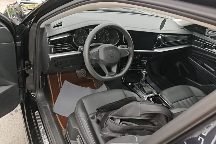 Used Volkswagen Passat New Energy 2022 430 PHEV Hybrid Business Edition Center Console