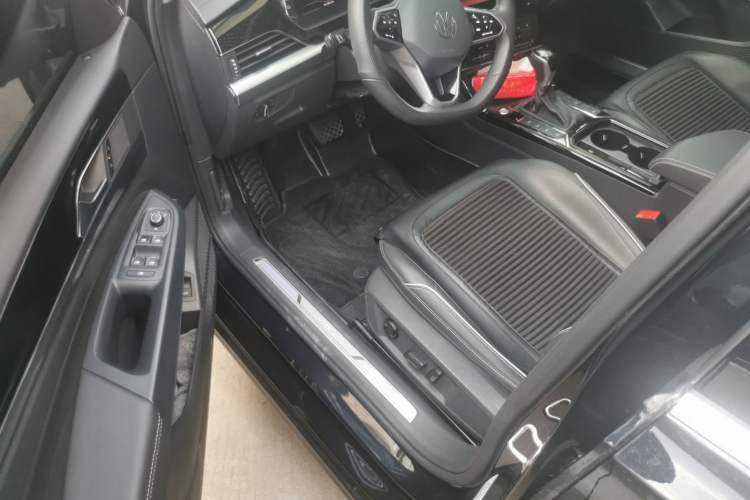 Used Volkswagen Passat New Energy 2022 Revised Version 430 PHEV Hybrid Elite Edition Driver Seat