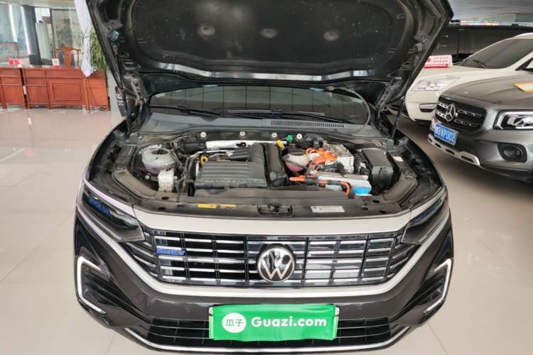 Used Volkswagen Passat New Energy 2022 430 PHEV Hybrid Elite Edition Engine Bay