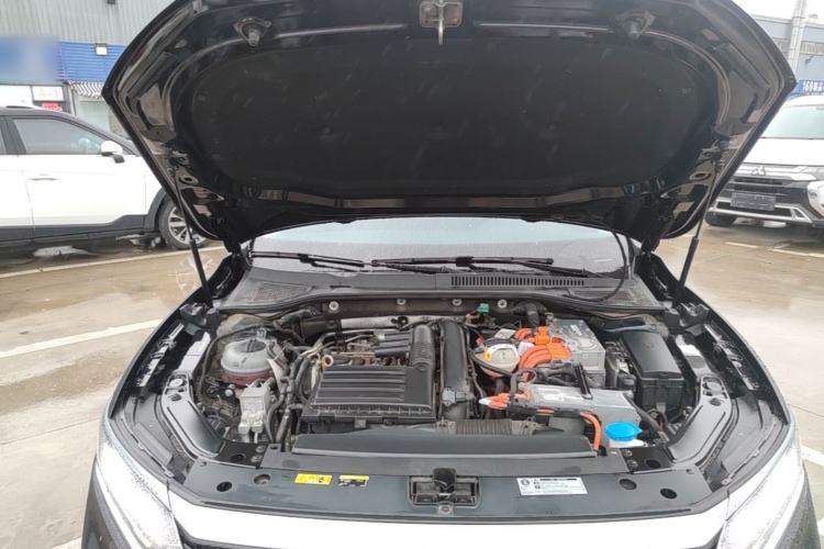 Used Volkswagen Passat New Energy 2022 430 PHEV Hybrid Business Edition Engine Bay