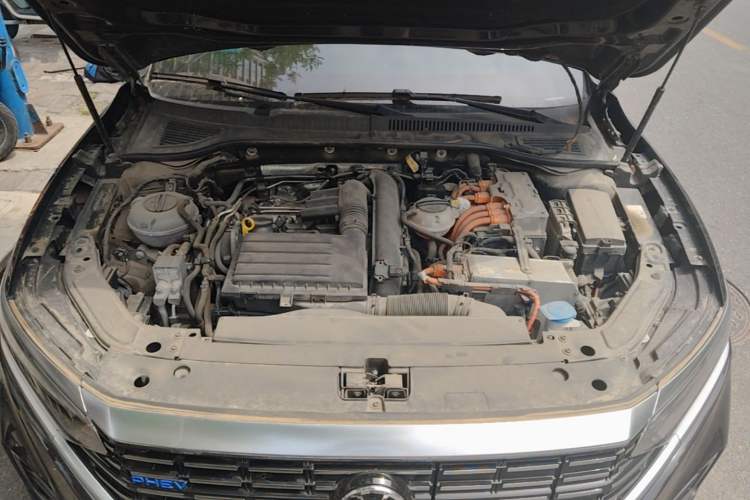 Used Volkswagen Passat New Energy 2022 430 PHEV Hybrid Luxury Edition Engine Bay
