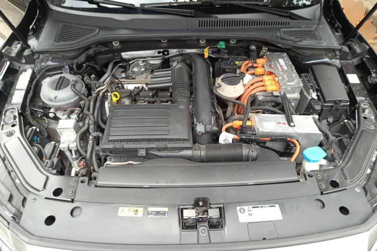 Used Volkswagen Passat New Energy 2022 430 PHEV Hybrid Luxury Edition Engine Bay