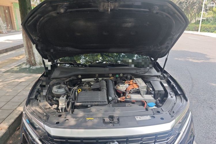 Used Volkswagen Passat New Energy 2022 430 PHEV Hybrid Luxury Edition Engine Bay