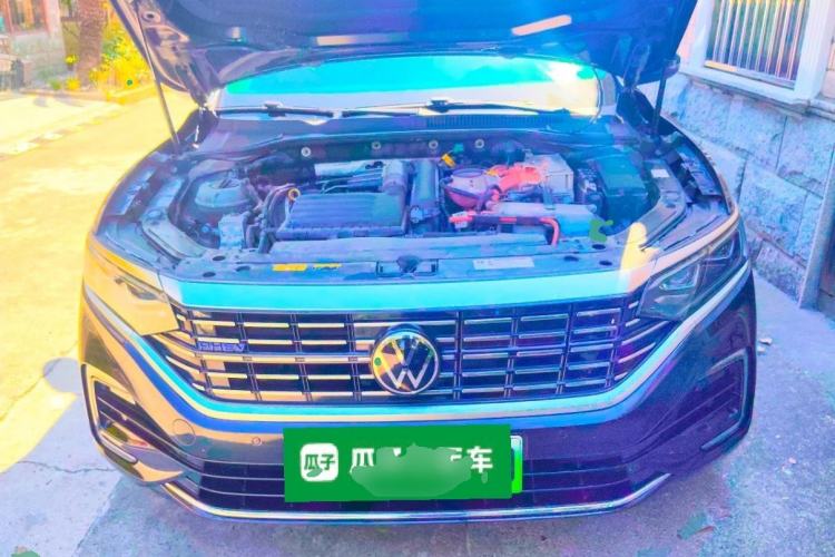 Used Volkswagen Passat New Energy 2022 430 PHEV Hybrid Luxury Edition Engine Bay