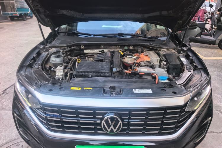 Used Volkswagen Passat New Energy 2022 430 PHEV Hybrid Business Edition Engine Bay