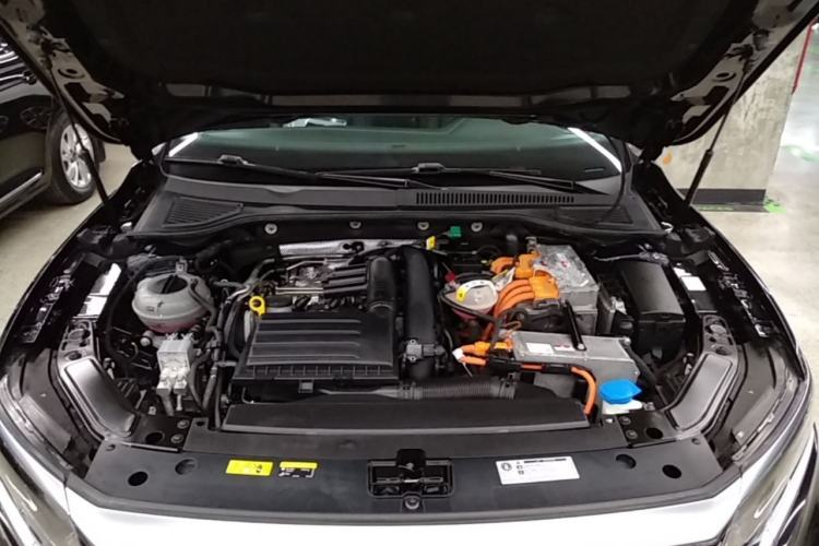 Used Volkswagen Passat New Energy 2022 430 PHEV Hybrid Business Edition Engine Bay