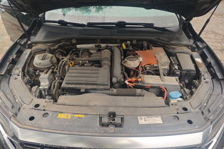 Used Volkswagen Passat New Energy 2022 430 PHEV Hybrid Luxury Edition Engine Bay