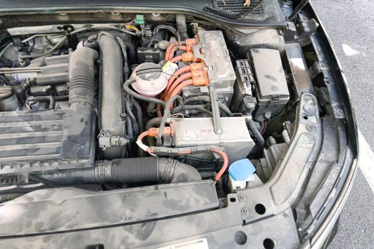Used Volkswagen Passat New Energy 2022 Revised Version 430 PHEV Hybrid Elite Edition Engine Bay Left