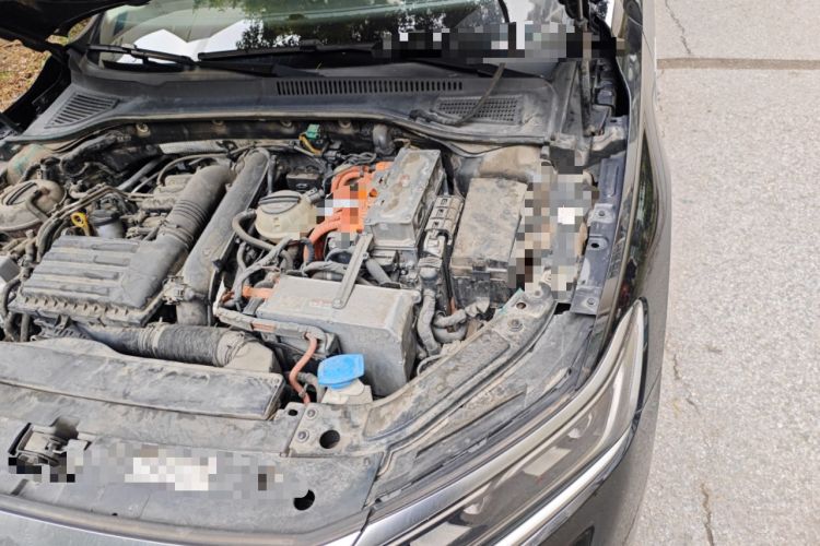 Used Volkswagen Passat New Energy 2022 430 PHEV Hybrid Luxury Edition Engine Bay Left