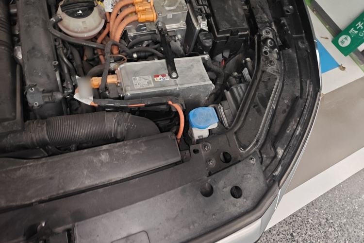 Used Volkswagen Passat New Energy 2022 430 PHEV Hybrid Elite Edition Engine Bay Left