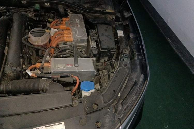 Used Volkswagen Passat New Energy 2022 430 PHEV Hybrid Luxury Edition Engine Bay Left