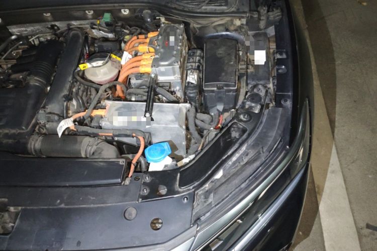 Used Volkswagen Passat New Energy 2022 430 PHEV Hybrid Luxury Edition Engine Bay Left