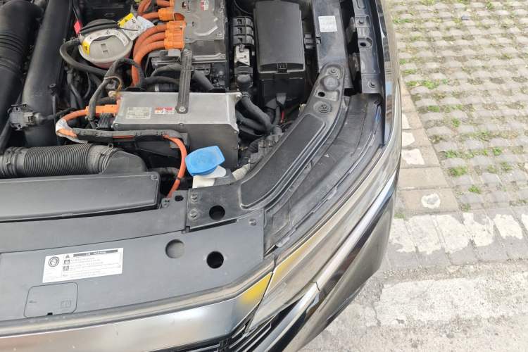 Used Volkswagen Passat New Energy 2022 Revised Version 430 PHEV Hybrid Elite Edition Engine Bay Left