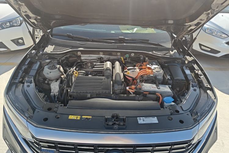 Used Volkswagen Passat New Energy 2022 430 PHEV Hybrid Business Edition Engine Bay