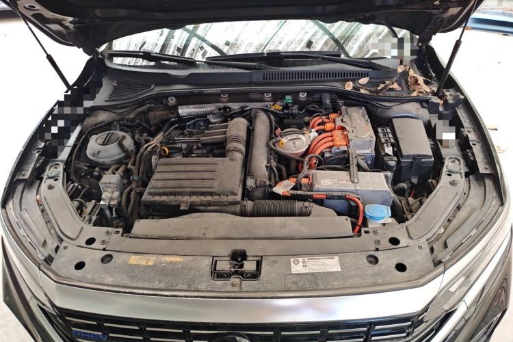 Used Volkswagen Passat New Energy 2022 430 PHEV Hybrid Luxury Edition Engine Bay