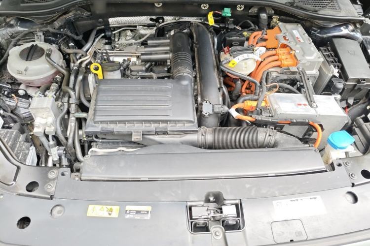 Used Volkswagen Passat New Energy 2022 430 PHEV Hybrid Elite Edition Engine Bay