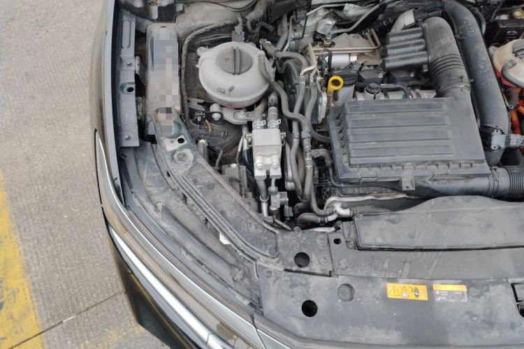 Used Volkswagen Passat New Energy 2022 430 PHEV Hybrid Luxury Edition Engine Bay Right