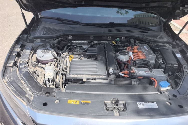 Used Volkswagen Passat New Energy 2022 430 PHEV Hybrid Luxury Edition Engine Bay Right