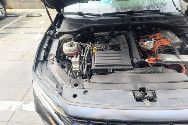 Used Volkswagen Passat New Energy 2022 430 PHEV Hybrid Elite Edition Engine Bay Right