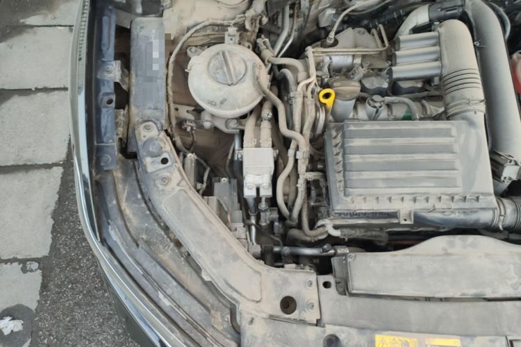Used Volkswagen Passat New Energy 2022 430 PHEV Hybrid Luxury Edition Engine Bay Right