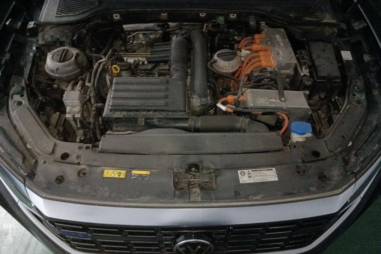 Used Volkswagen Passat New Energy 2022 430 PHEV Hybrid Luxury Edition Engine Bay
