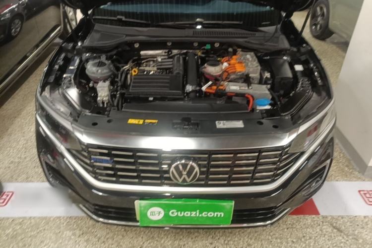 Used Volkswagen Passat New Energy 2022 430 PHEV Hybrid Business Edition Engine Bay