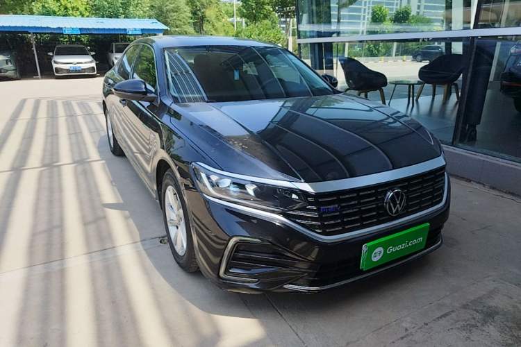 Used Volkswagen Passat New Energy 2022 430 PHEV Hybrid Business Edition Exterior 1
