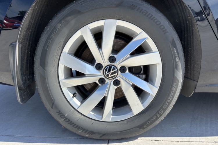 Used Volkswagen Passat New Energy 2022 430 PHEV Hybrid Business Edition Exterior 4