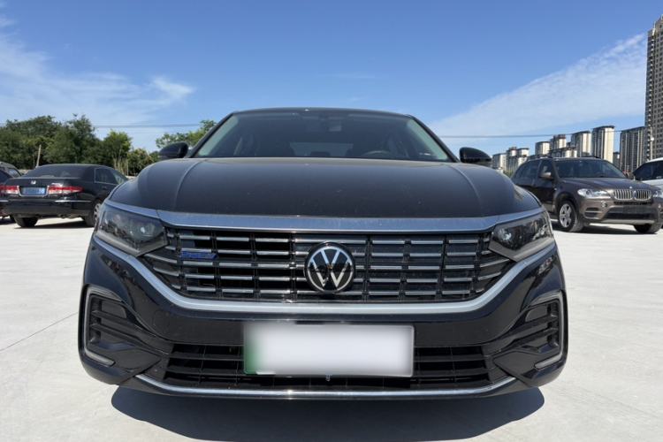 Used Volkswagen Passat New Energy 2022 430 PHEV Hybrid Business Edition Exterior 5