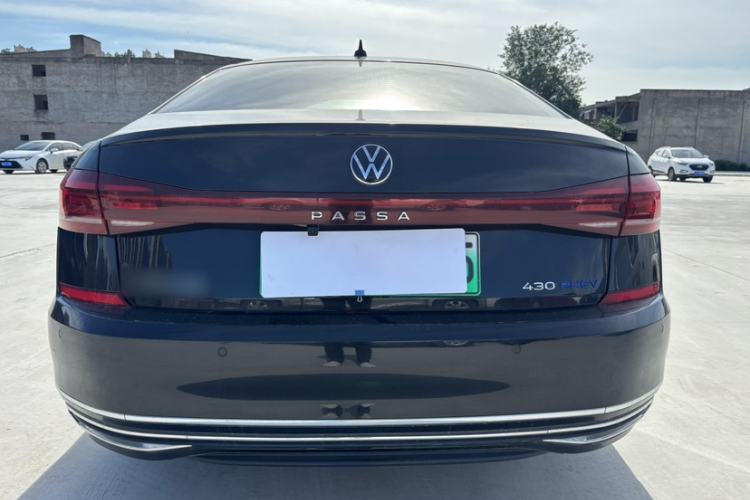 Used Volkswagen Passat New Energy 2022 430 PHEV Hybrid Business Edition Exterior 5