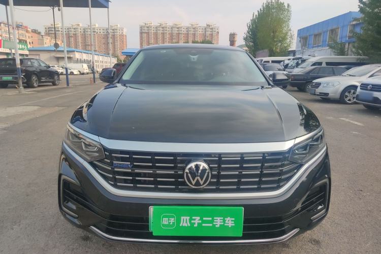 Used Volkswagen Passat New Energy 2022 430 PHEV Hybrid Luxury Edition Front