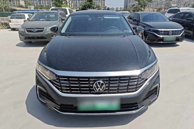 Used Volkswagen Passat New Energy 2022 430 PHEV Hybrid Business Edition Front