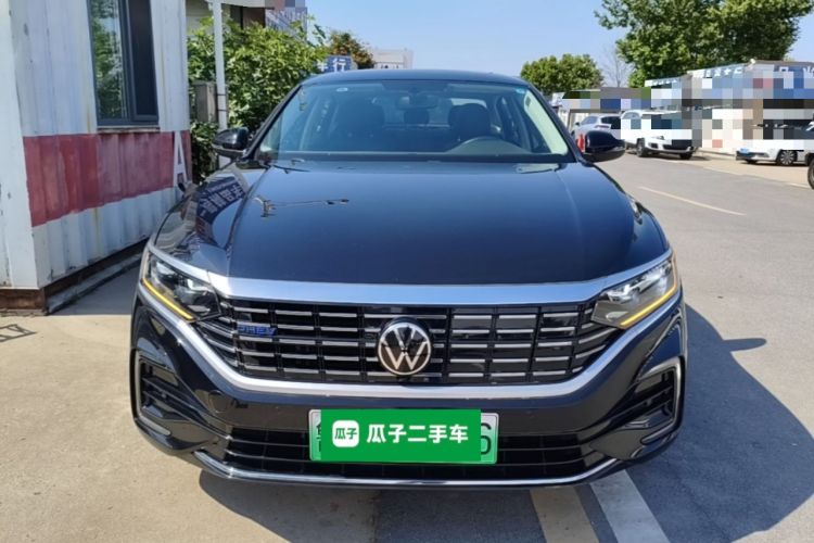 Used Volkswagen Passat New Energy 2022 430 PHEV Hybrid Elite Edition Front