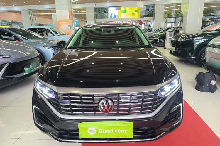 Used Volkswagen Passat New Energy 2022 430 PHEV Hybrid Business Edition Front