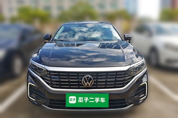 Used Volkswagen Passat New Energy 2022 430 PHEV Hybrid Luxury Edition Front