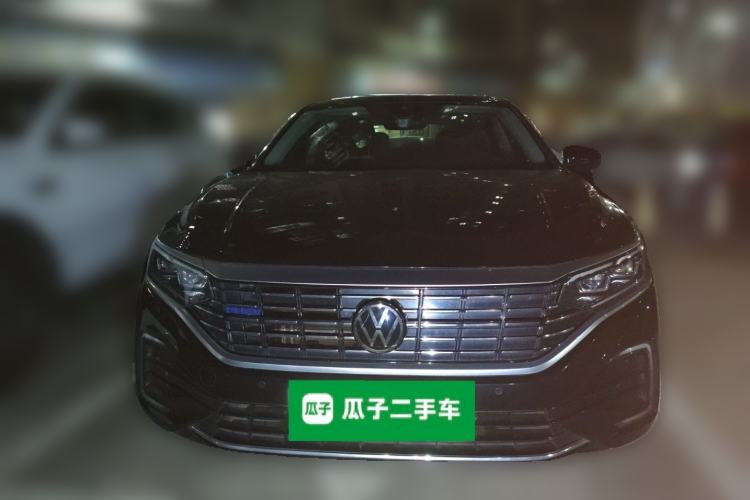 Used Volkswagen Passat New Energy 2022 430 PHEV Hybrid Luxury Edition Front