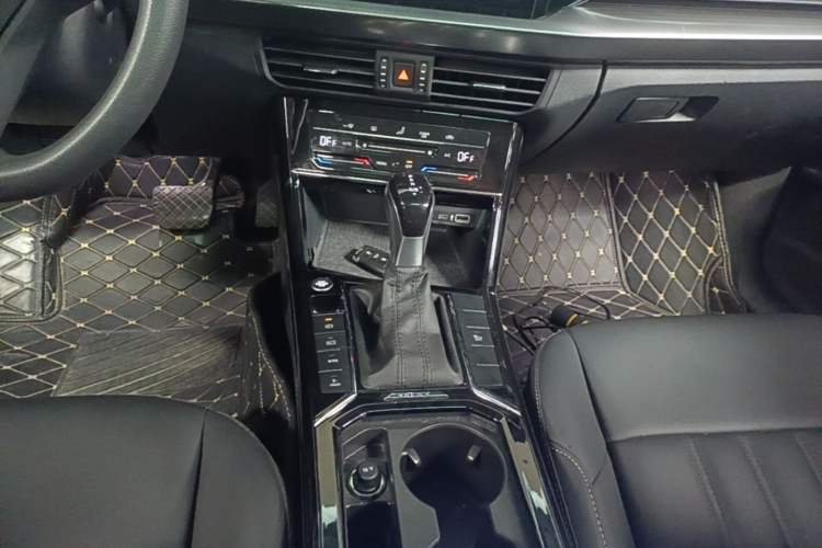 Used Volkswagen Passat New Energy 2022 430 PHEV Hybrid Business Edition Gear Lever