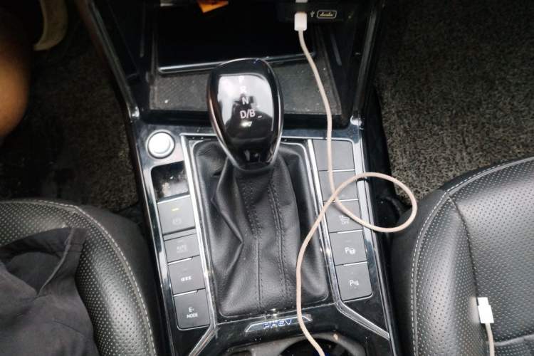 Used Volkswagen Passat New Energy 2022 430 PHEV Hybrid Luxury Edition Gear Lever