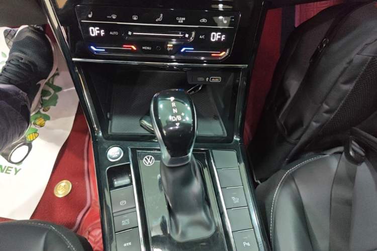 Used Volkswagen Passat New Energy 2022 Revised Version 430 PHEV Hybrid Elite Edition Gear Lever