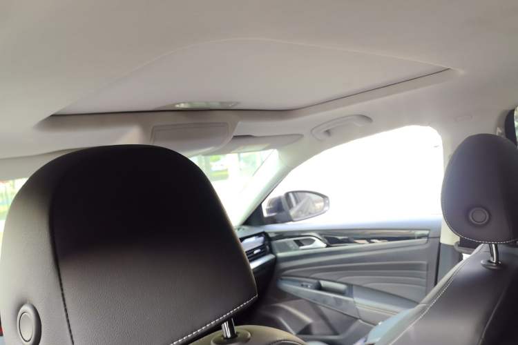 Used Volkswagen Passat New Energy 2022 430 PHEV Hybrid Business Edition Headliner