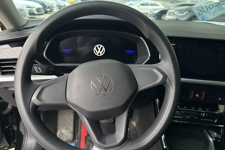 Used Volkswagen Passat New Energy 2022 430 PHEV Hybrid Business Edition Interior 2