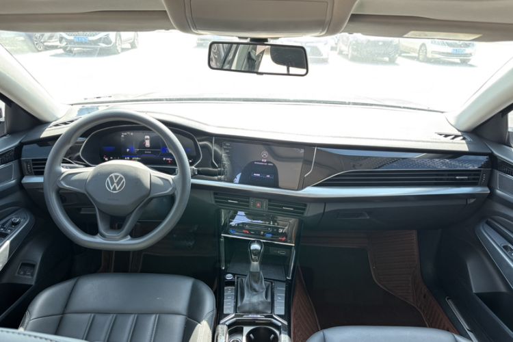 Used Volkswagen Passat New Energy 2022 430 PHEV Hybrid Business Edition Interior 3