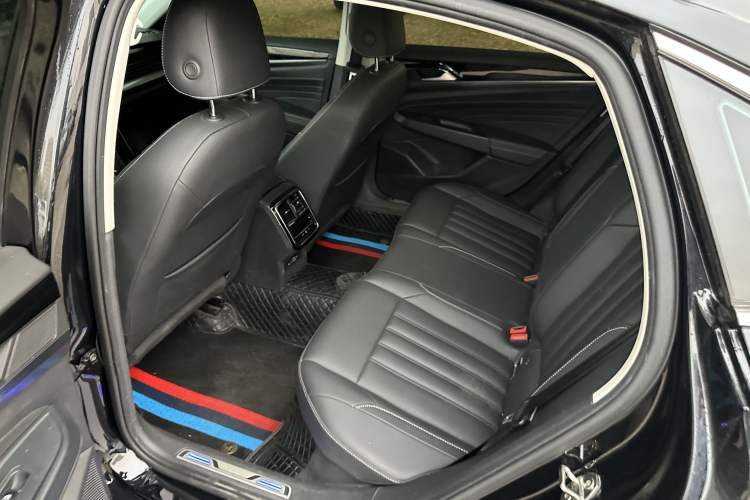 Used Volkswagen Passat New Energy 2022 430 PHEV Hybrid Business Edition Interior 5