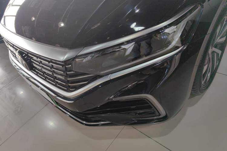 Used Volkswagen Passat New Energy 2022 Revised Version 430 PHEV Hybrid Elite Edition Left Front Headlight