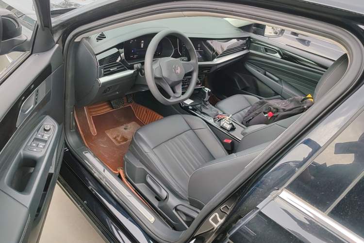 Used Volkswagen Passat New Energy 2022 430 PHEV Hybrid Business Edition Left Front Seat