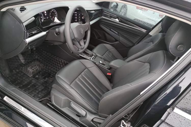 Used Volkswagen Passat New Energy 2022 430 PHEV Hybrid Business Edition Left Front Seat