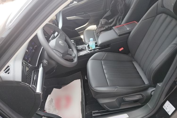 Used Volkswagen Passat New Energy 2022 430 PHEV Hybrid Business Edition Left Front Seat