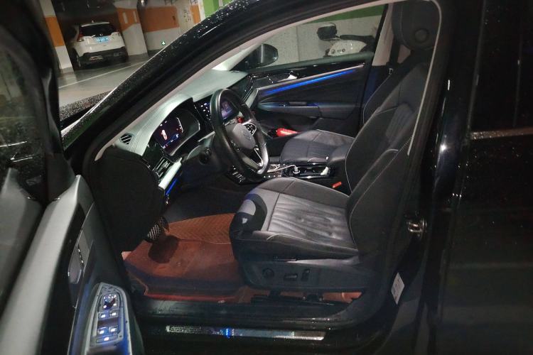 Used Volkswagen Passat New Energy 2022 430 PHEV Hybrid Luxury Edition Left Front Seat